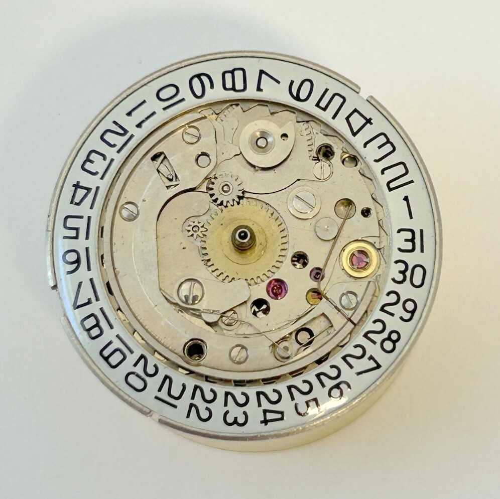 Helbros Cal PUW 565 Watch Movement For Parts Balance Fork Spring Bridge Desk