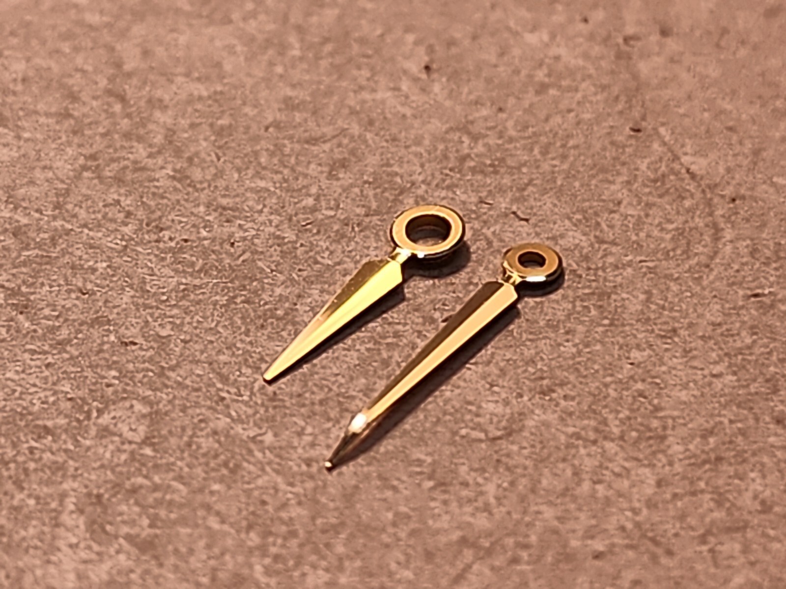 Set Of 1962 Factory NOS Bulova 10BZAC Gilt Pitched Lance Hands 82/140