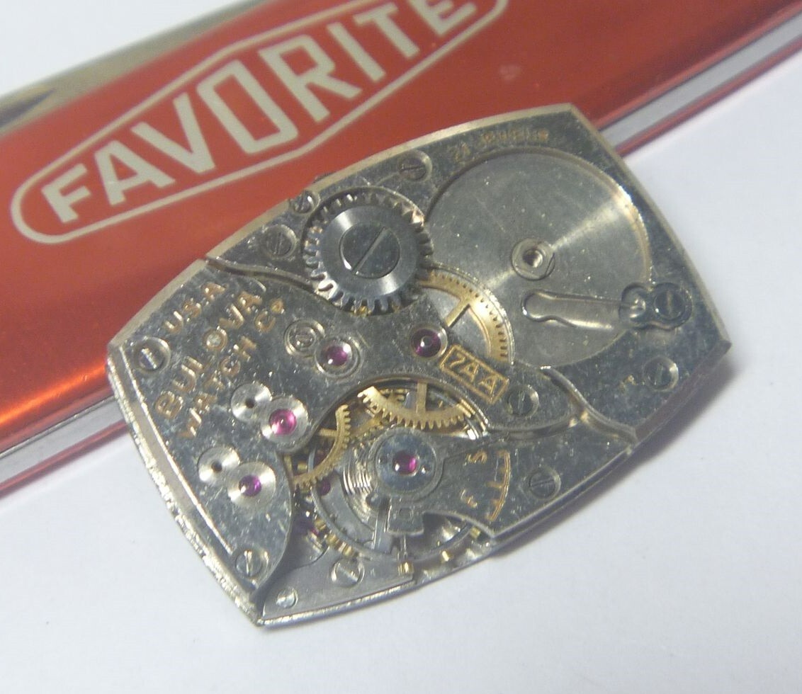 1951 L1 Bulova Watch Co 21 Jewels Gents Cal 7AA Mostly Partial Movt- for Parts!