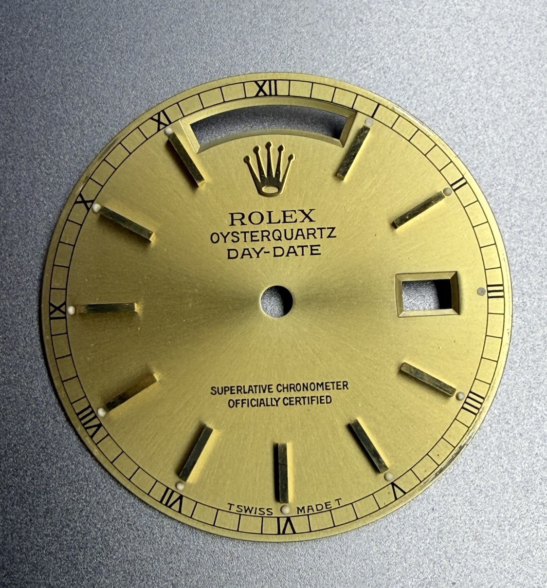 Rolex Champagne Gold Vintage Stick Dial – Oysterquartz Day-Date President 19018