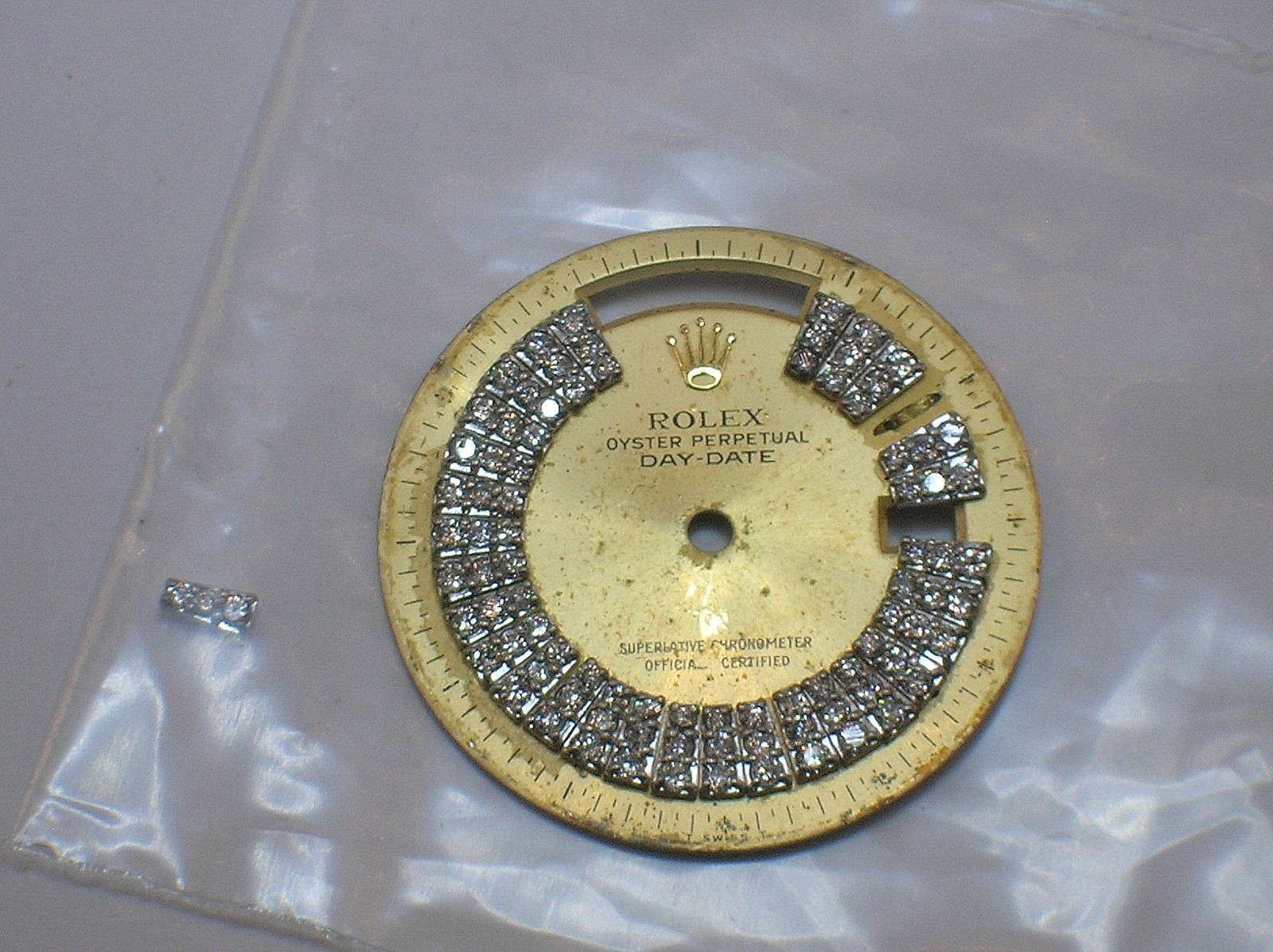 TWO ROLEX MODYFIED WATCH DIALS FOR LADIES WATCHES – USED – 19.9 MM AND 28.6 MM