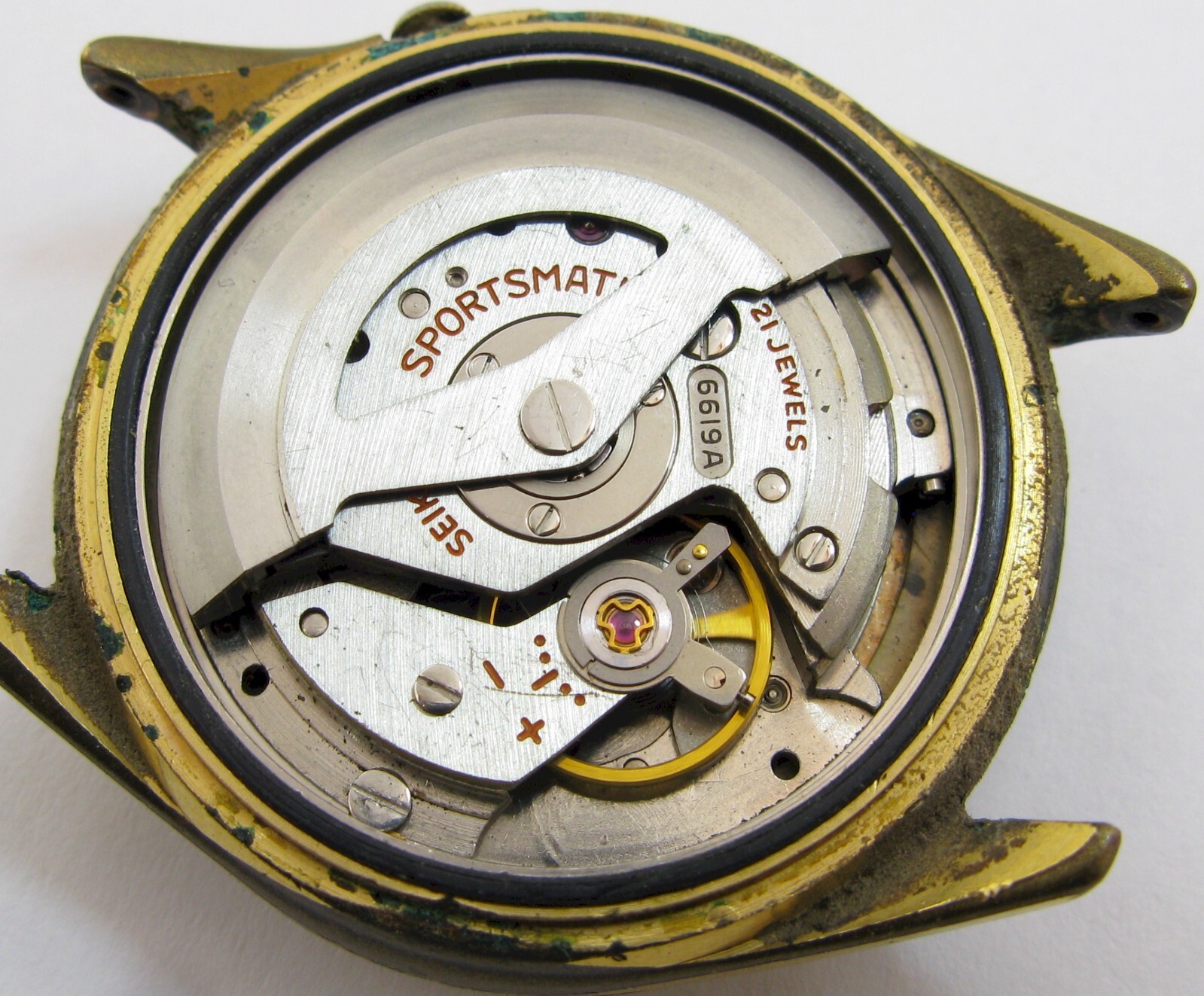 Seiko 5 Watch sportsmatic 6619 A 21 jewels movement & brass case 8050 for part