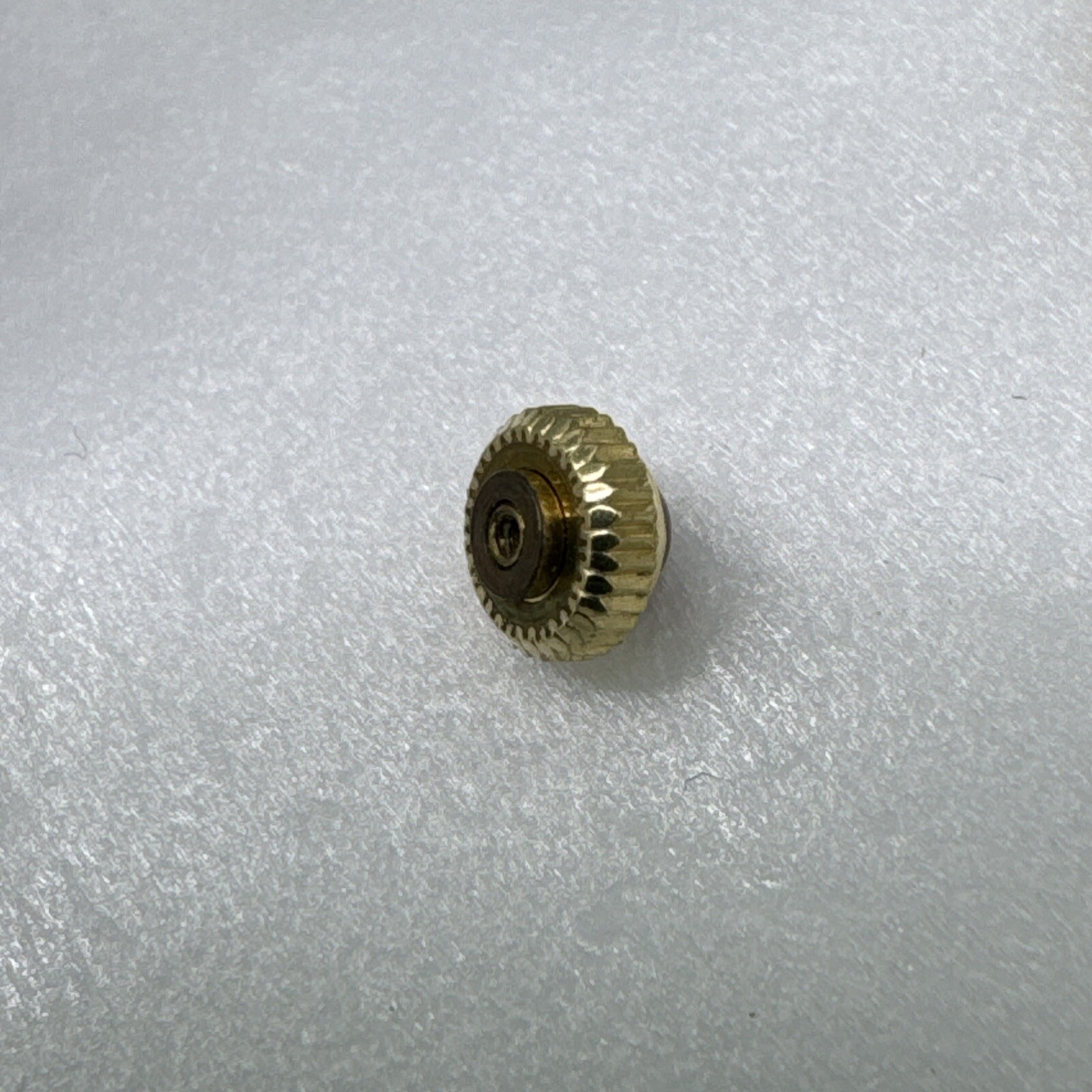 Cartier Red Cabochon 5mm Yellow Crown Manual Wind Dust Proof