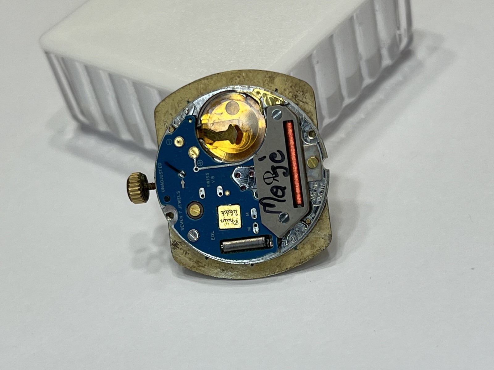 Movement & Dial Revue Hilton Quartz Date Eta 955.411 Jewels 7 Swiss Made