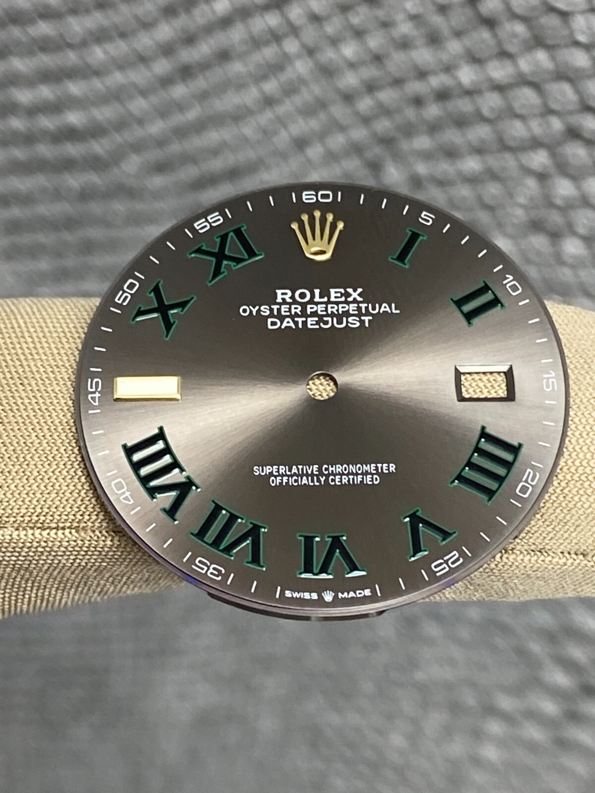 Rolex Datejust 41mm Wimbledon Two Tone Dial Model 126333 EXTREMELY RARE