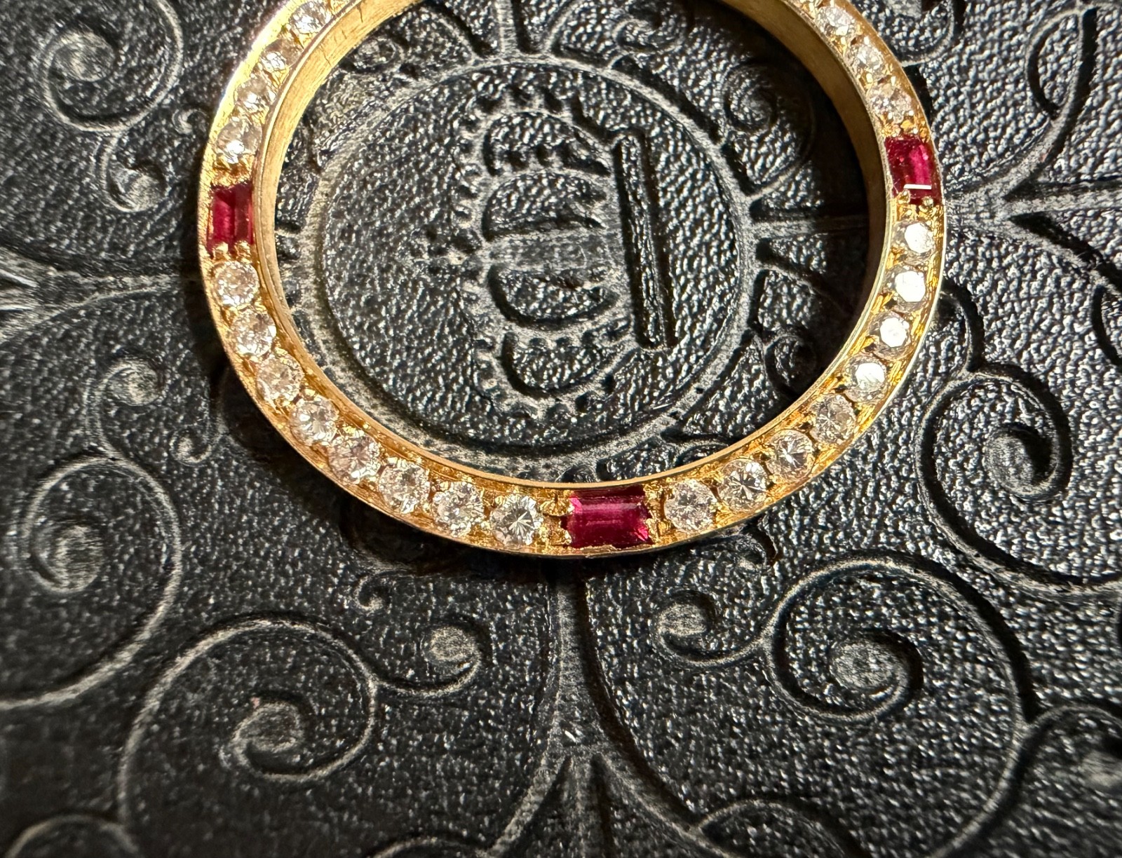 18K Gold Diamond BEZEL With 4 Rubies FOR ROLEX 26MM 69178 79178 69173 79173