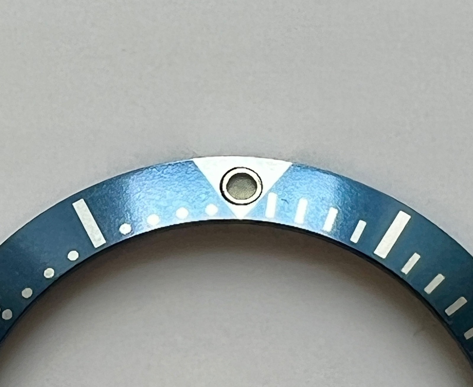 Omega Seamaster Professional 300m Bezel Insert Blue Full-size Watch James Bond