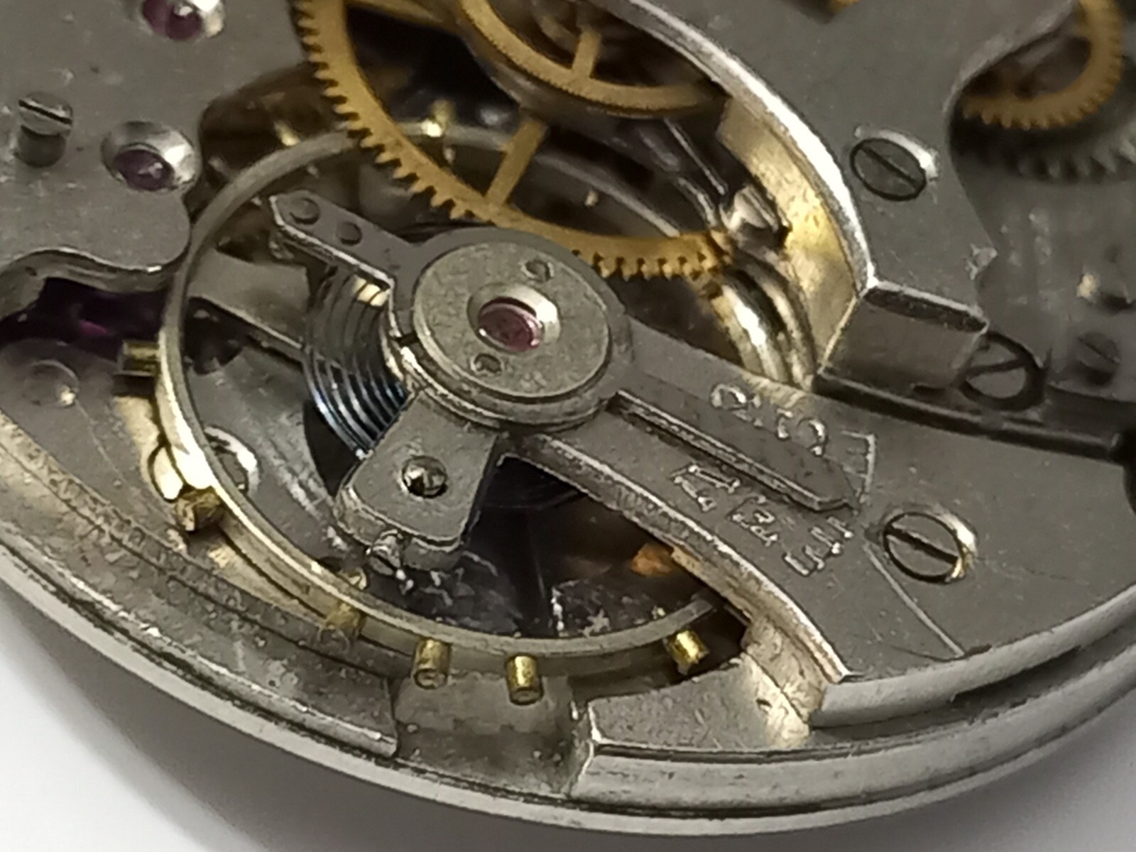 1940’S VENUS CAL 188 MOVEMENT FOR PARTS REPAIR – AS IS