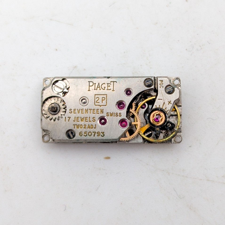 Vtg Piaget 2P Ladies Watch Baguette Movement 17 Jewels 650793 Mechanical Manual