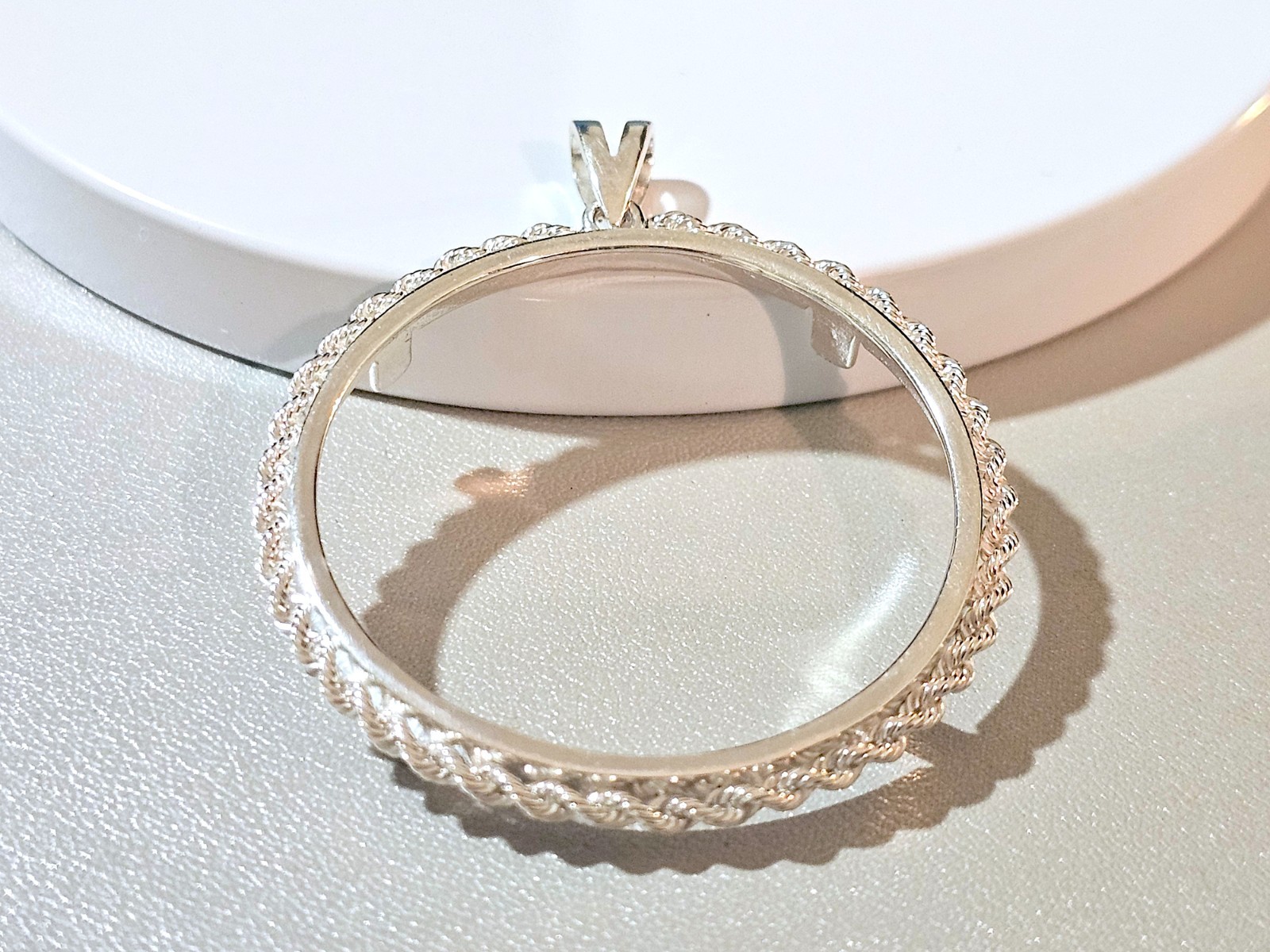 925 Sterling Silver Rope Edge Bezel for 38mm 1 Dollar Coins