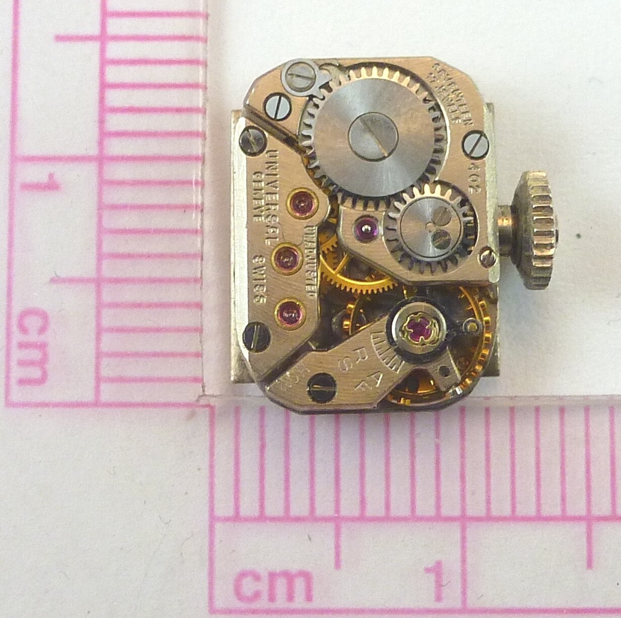Vintage Universal Geneve 402 Wristwatch Movement – Parts / Repair