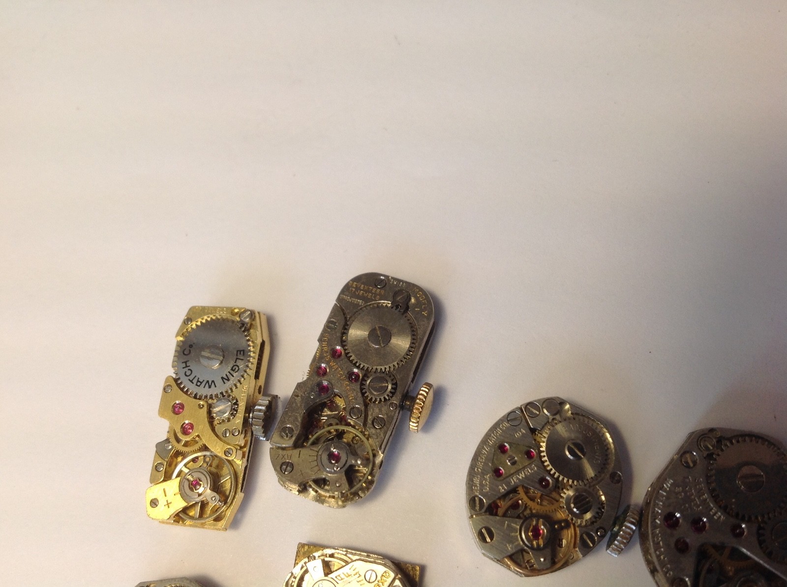 VTG~WATCH MOVEMENT LOT…ELGIN,WALTHAM,BENRUS..AND MORE