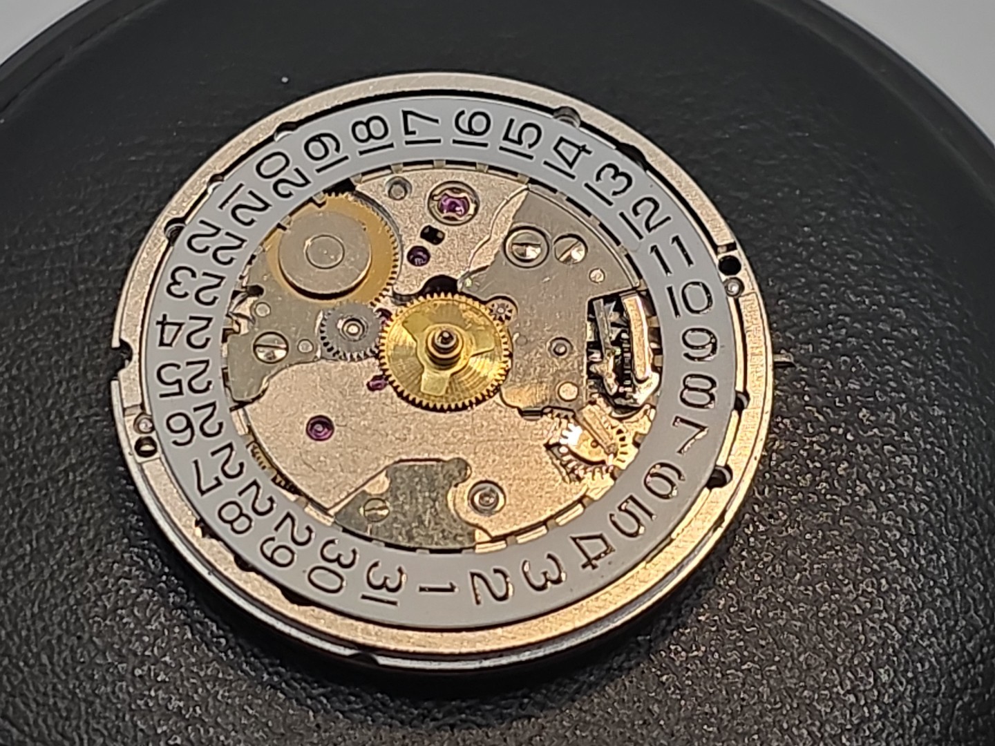 Lucien Rochat LR1212 Eta 2892 Original Movement Overhauled Complete Automatic