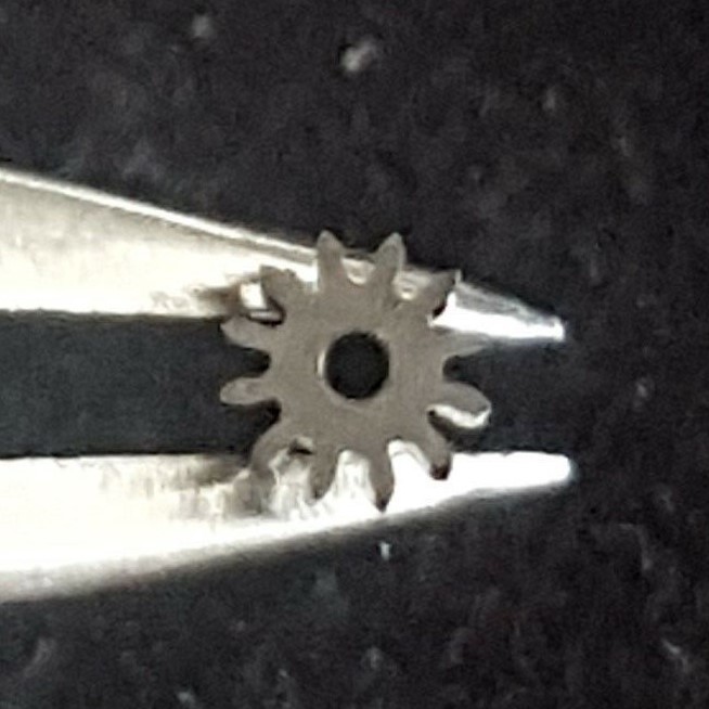 Longines Caliber 370 Part Number 240 (Canon Pinion)
