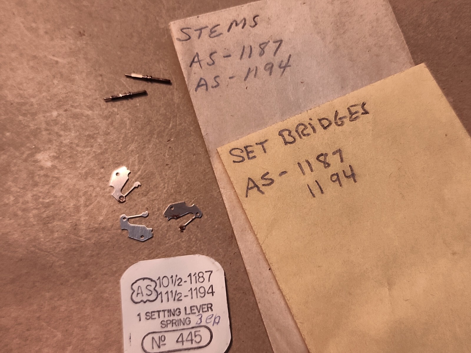 Small Lot Of AS 1187 & 1194 Stems & Set Bridge Parts