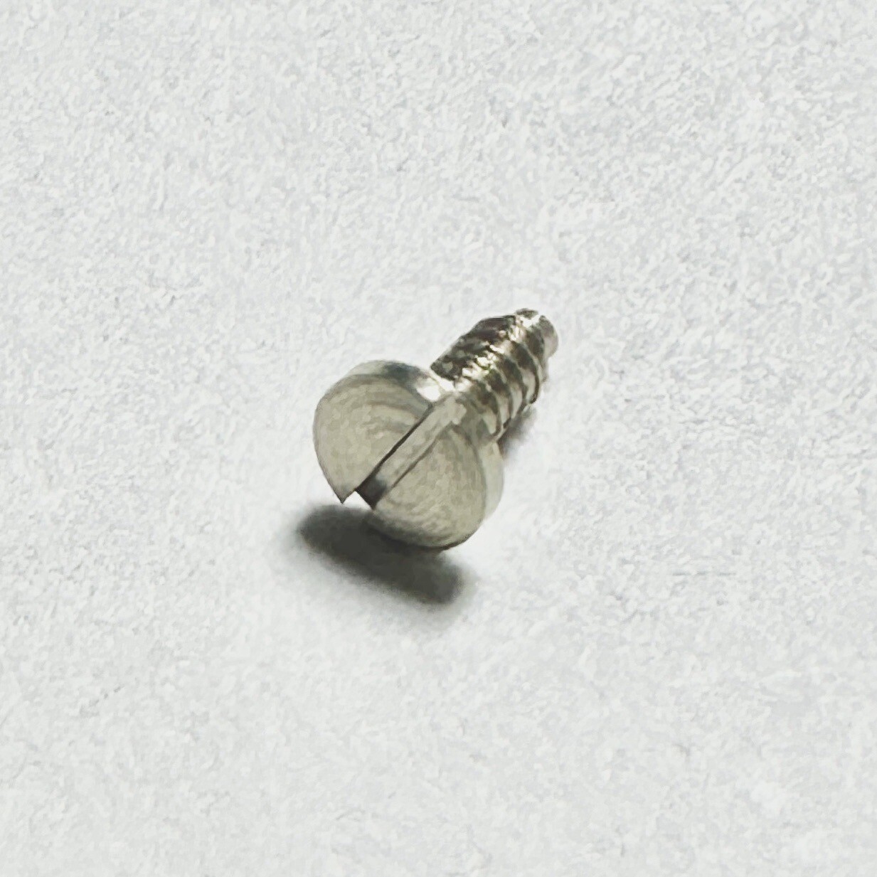 ORIGINAL SEIKO 4005 4006 DIAL SCREW, 6138 CALENDAR PLATE SCREW 6601 BRIDGE SCREW