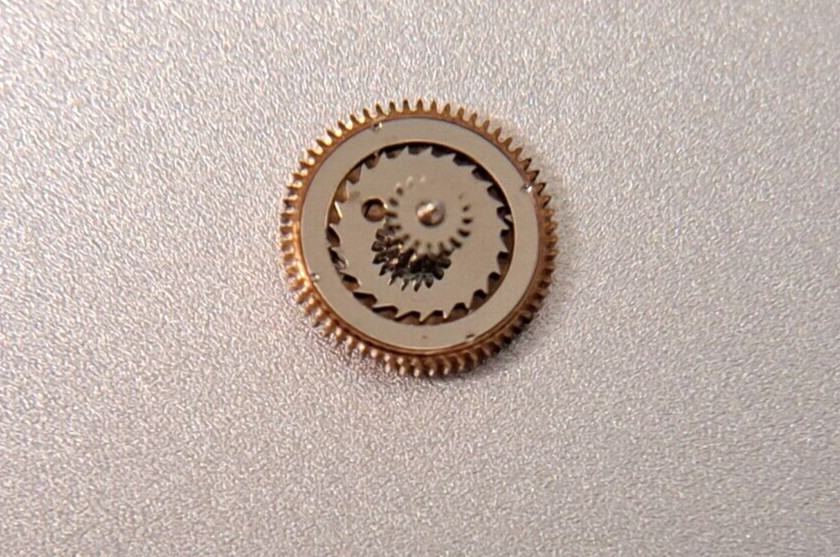 original ROLEX 4030 540 REVERSING WHEEL MOUNTED NEW open for Repair