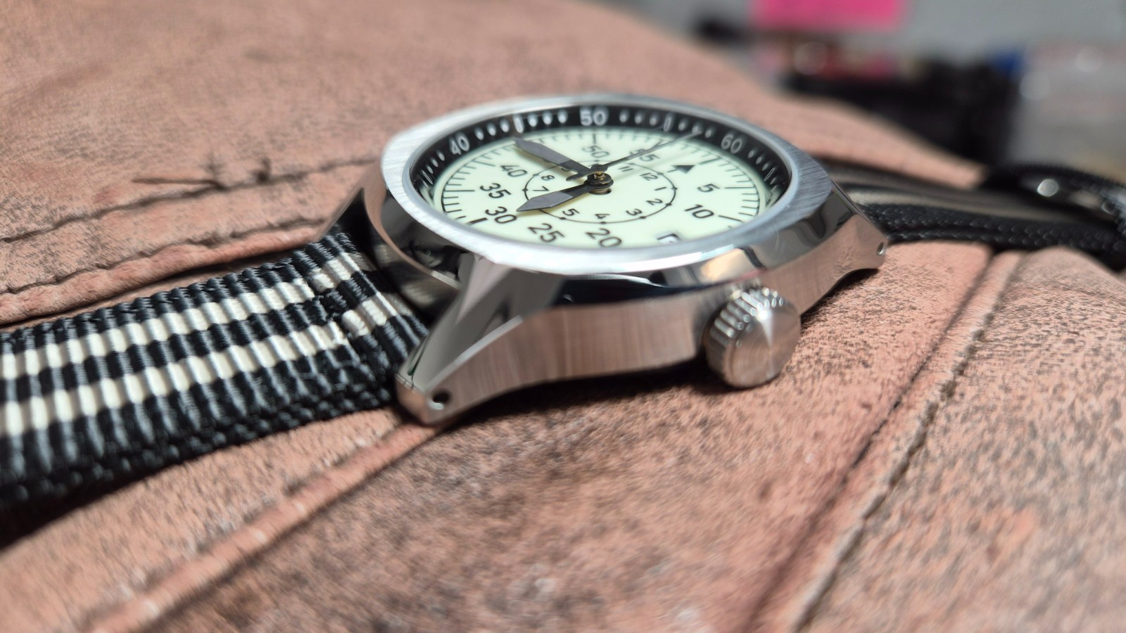Custom Watch NH35 Movement Homage Timepiece w/ bright glow-in-the-dark features
