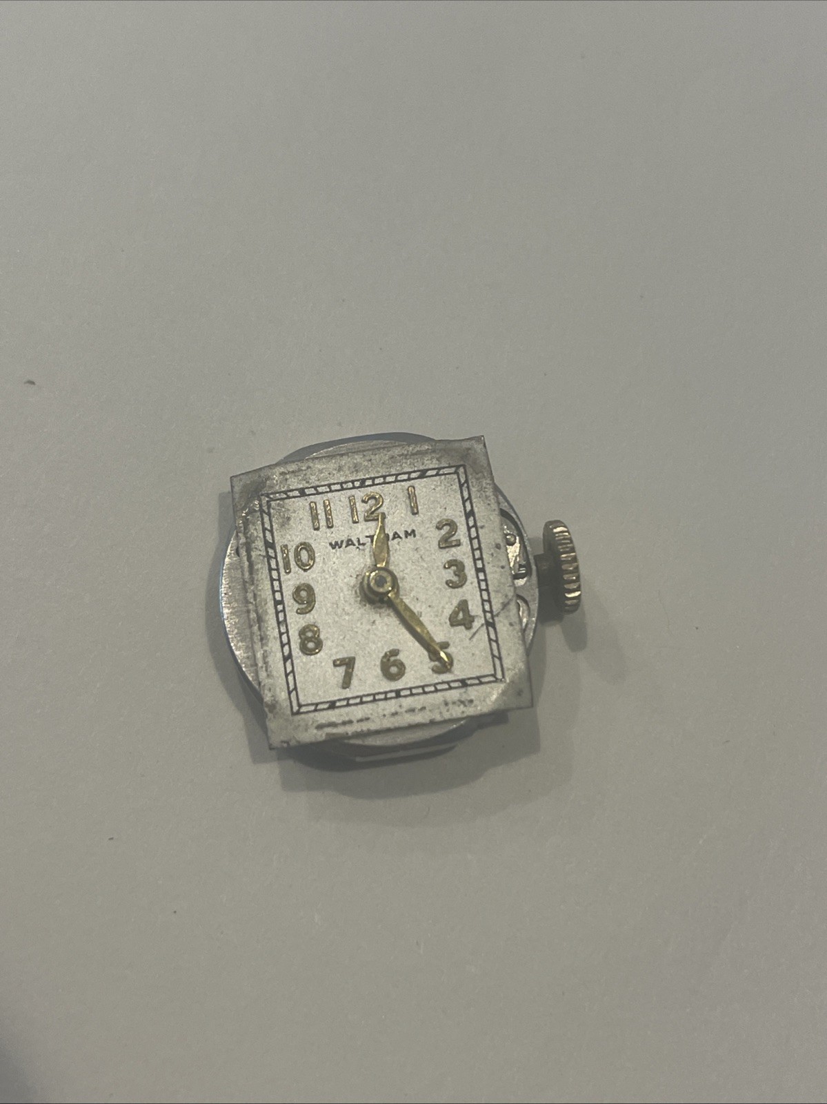 Vintage Waltham Cal 675 Women’s Watch Movement Running 21 Jewels USA