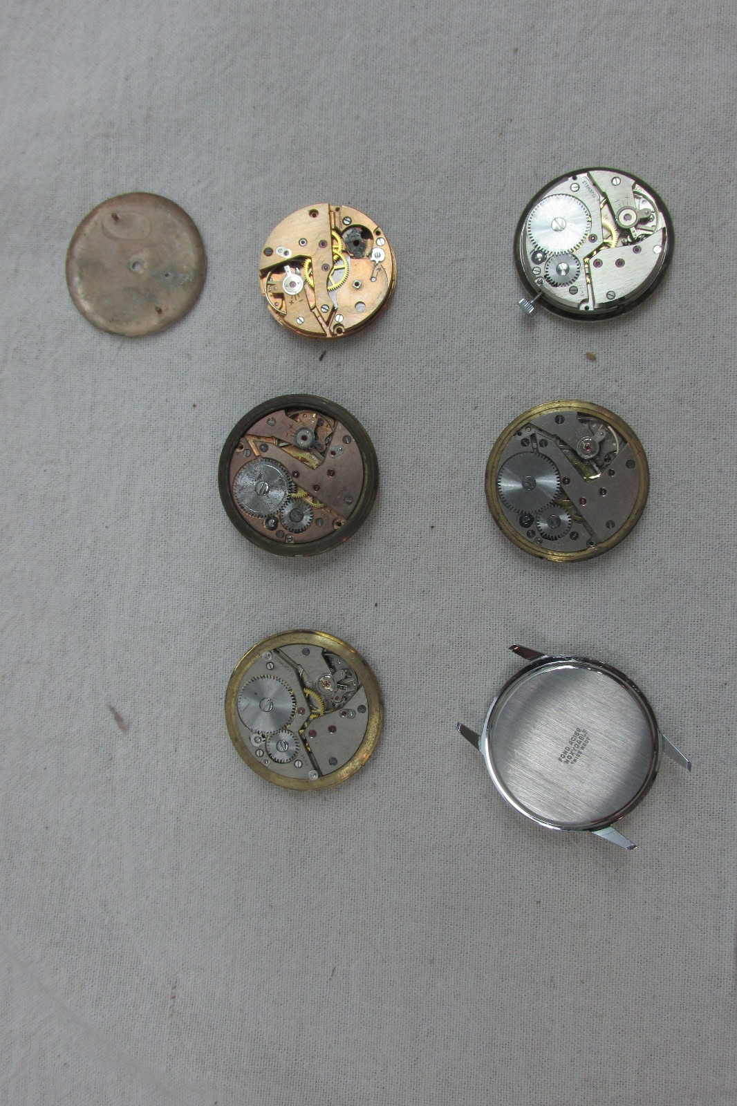 Lot of 6 Vintage Swiss UT Unitas Movements & Dials – Tressa, Renis, Denis – 17 J