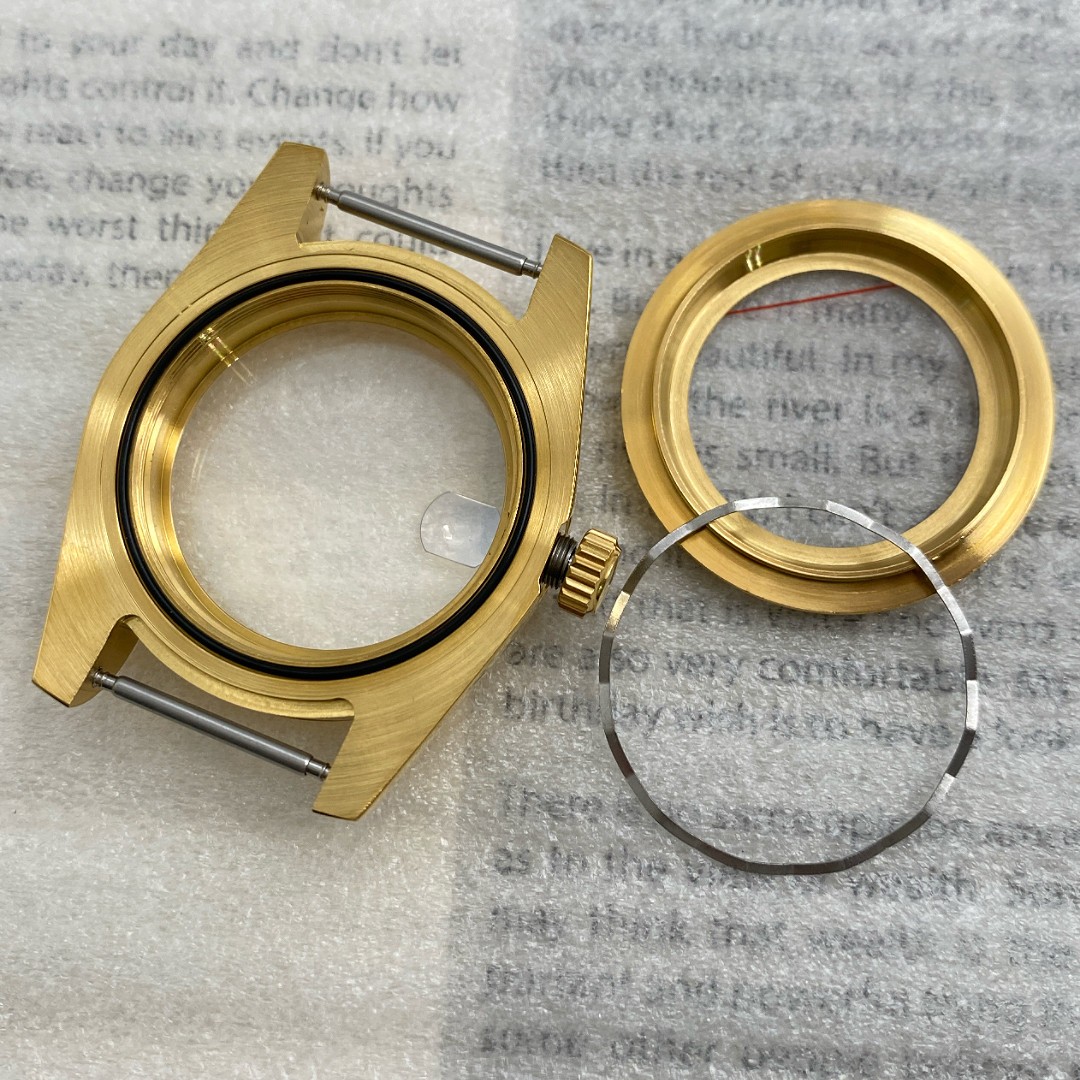 36/39mm Gold Sloped Edge Watch Mod Case Fits NH35/NH36 Mechanical Movements