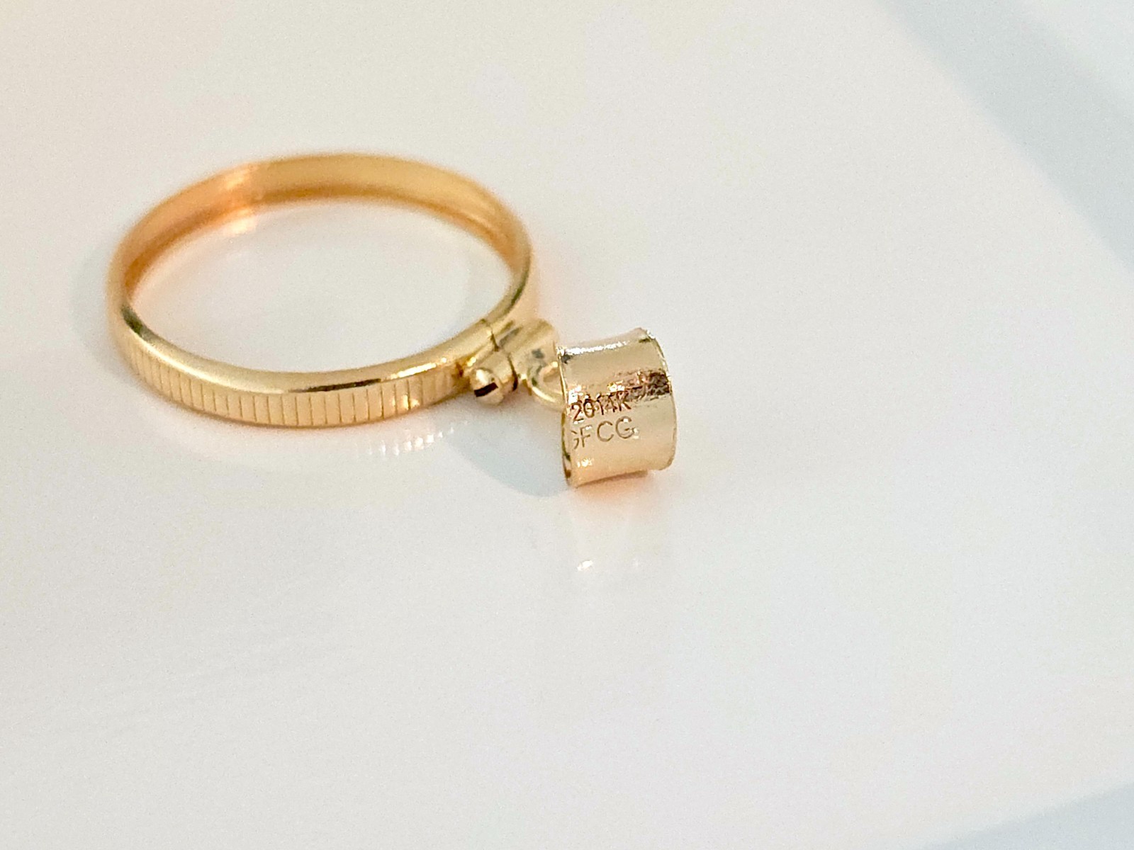 14K Gold Filled Screw Top Coin Edge Bezel for 21mm Nickel 5 Cent Coins