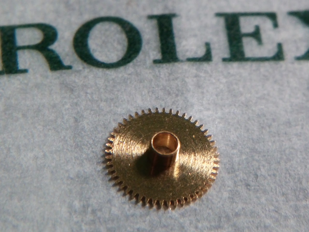 Genuine Rolex 4030 280 Hour wheel, ht 1.4mm, open, new