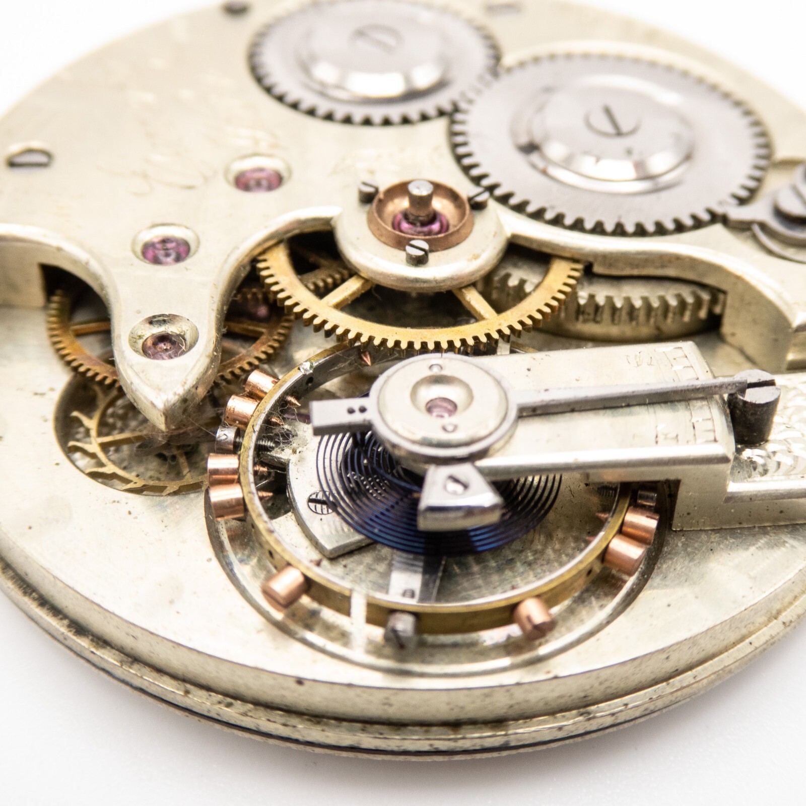 Eureka (Agassiz) 42.6 x 10.8 mm High Grade Swiss Antique Pocket Watch Movement