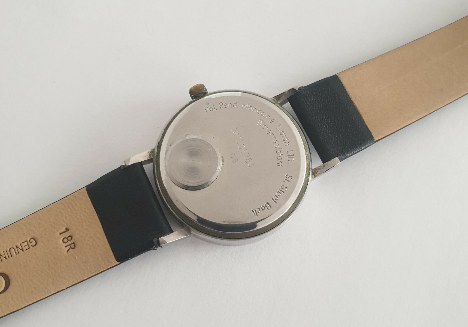 Mondaine SBB CFF FFS Watch M7606764 – Swiss Made