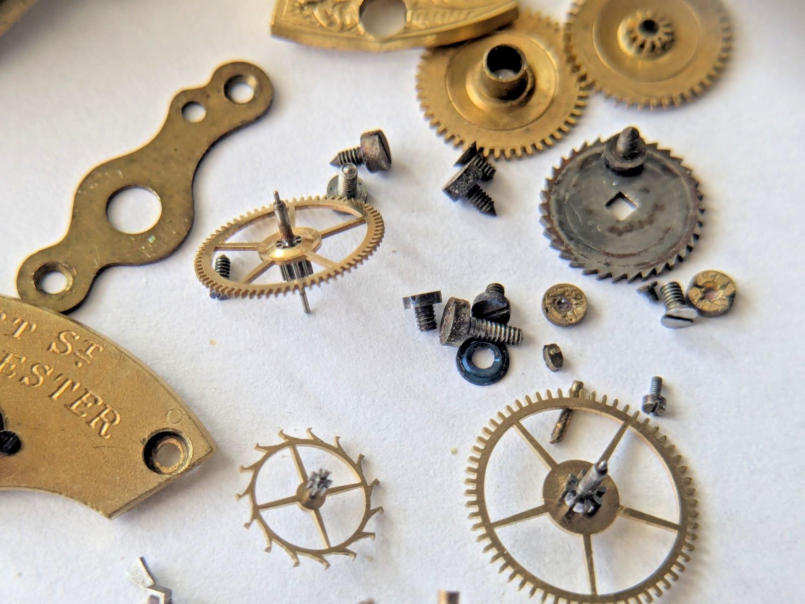4x Disassembled English Pocket Watch Movements Parts Lot (Samuel, Fattorini) el4