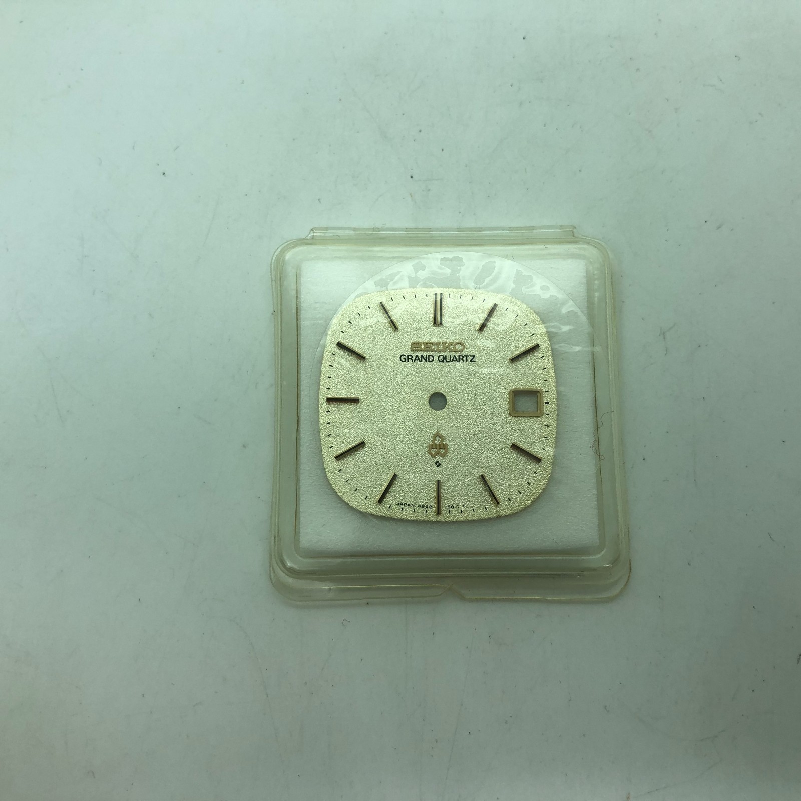 [w2304] SEIKO GRAND QUARTZ Dial 4842-5010 NOS Parts No 0268 Gold MT
