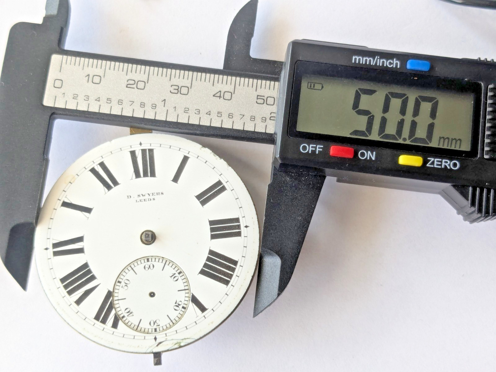 Antique D. Swyers Leeds English Pocket Watch Movement Large 50mm For Parts 19