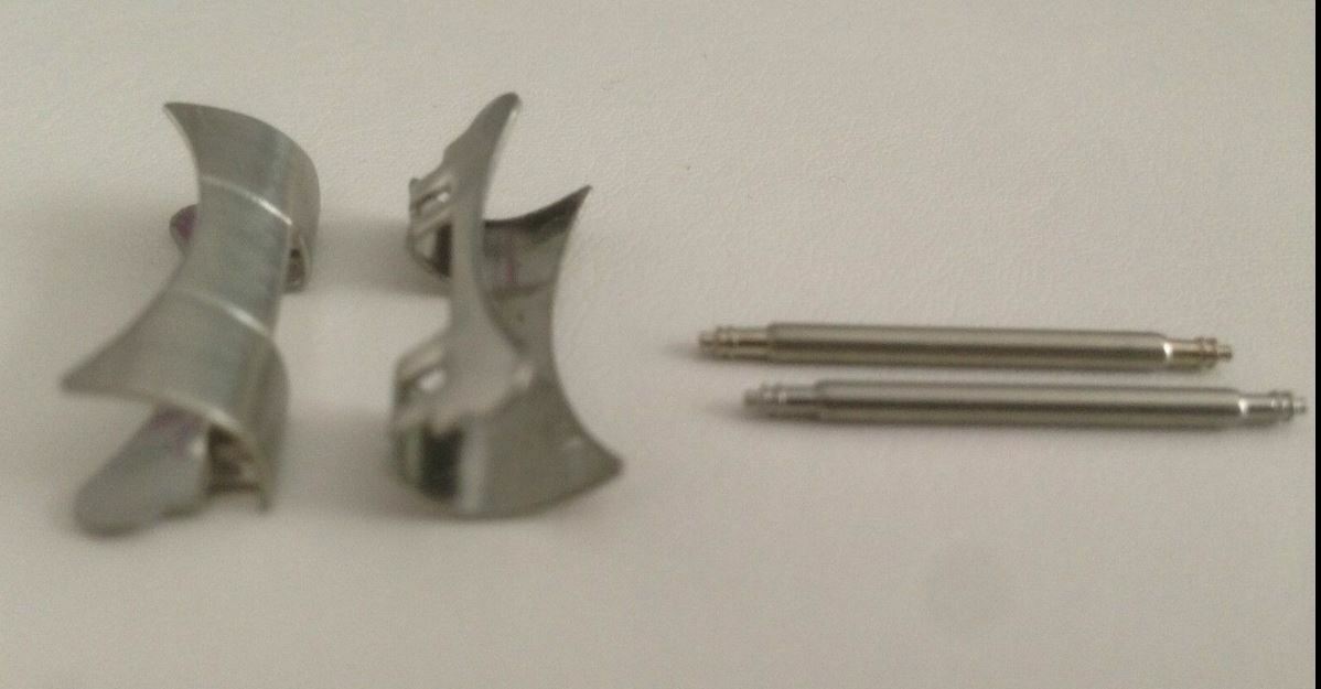 2 x 20mm hollow generic curved end links, 9mm center fits most watch +Springbars