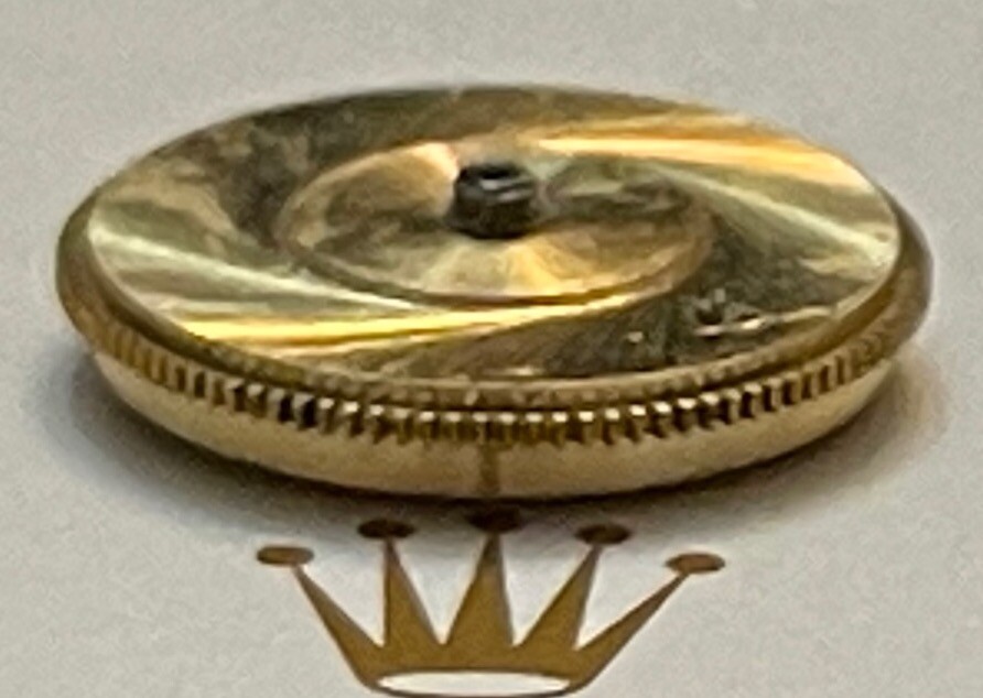 Rolex Watch Barrel for calibre 9001 315 Complete with mainspring and arbor.