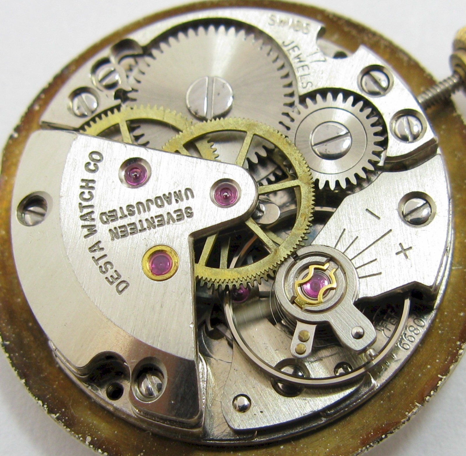 FHF 6680 17 jewels sweep second Desta watch movement for parts …