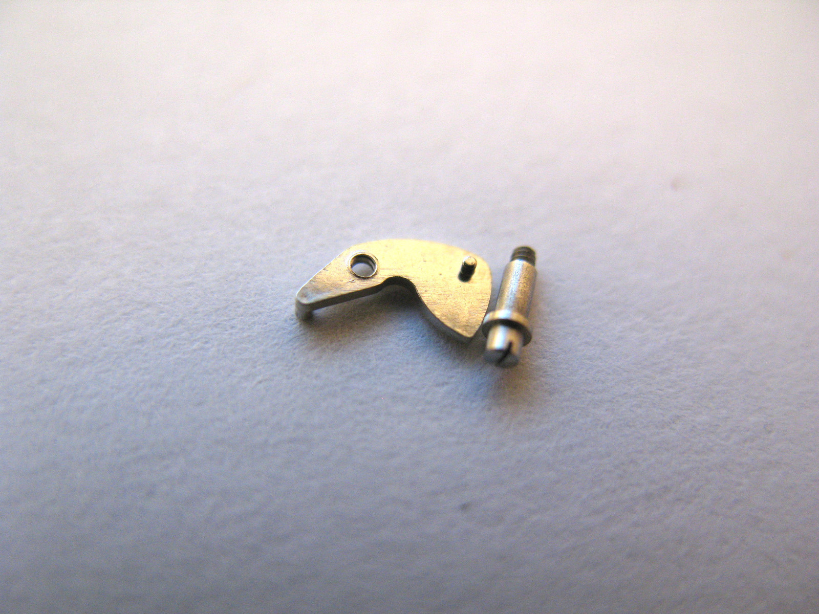 VENUs 180,181,182,202,203,204,208,213,214,216 ASSORTED WATCH MOVEMENT PARTS