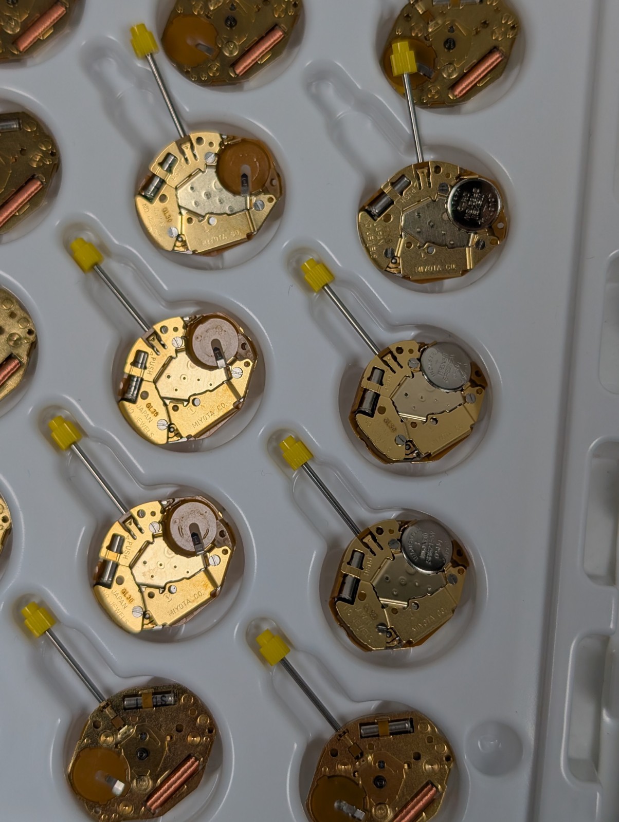 Huge Lot Of Miyota GL30 Japan Quartz Movement Japan 3 Hands NOS UNTESTED