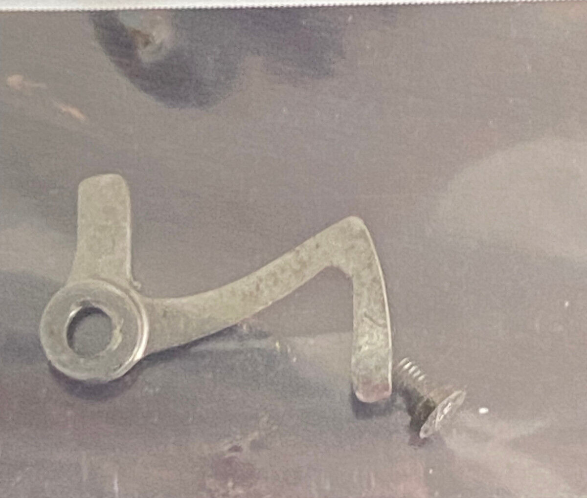 VINTAGE SETTING LEVER WITH SCREW FOR 16 SIZE HAMILTON 992