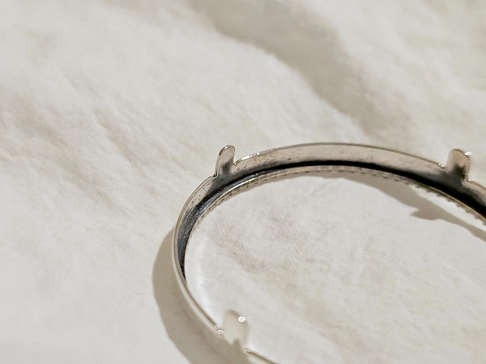 925 Sterling Silver Prong Back Illusion Edge Bezel for 39mm 1 oz Silver Rounds