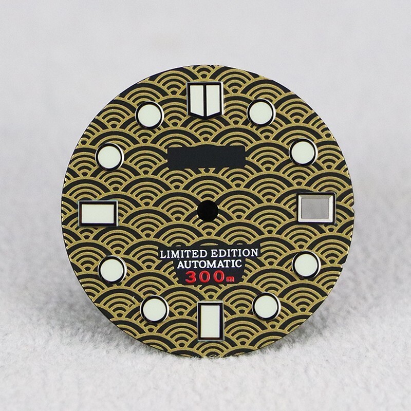 28.5mm Watch Dial Fish Scale Pattern Green Blue Lume Fit Nh35/36 4R Movement