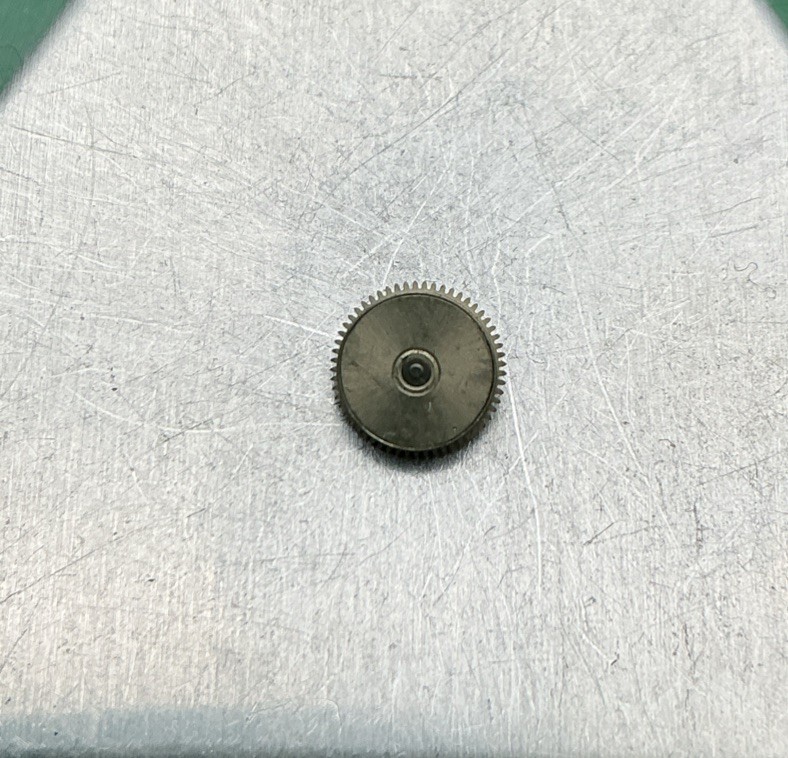 PATEK PHILIPPE Cal. 13.5 320 Part 180 Barrel With Arbor