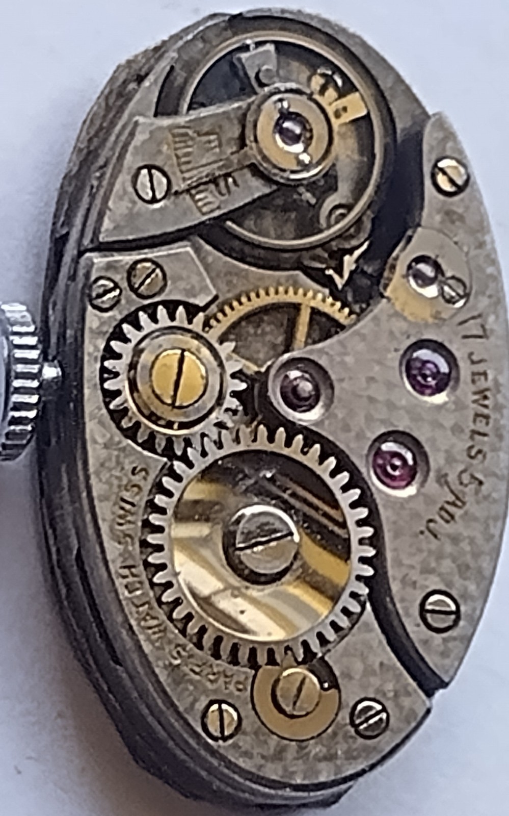 Hi grade Art Deco Parfis 17 j,5 adj.wristwatch movement