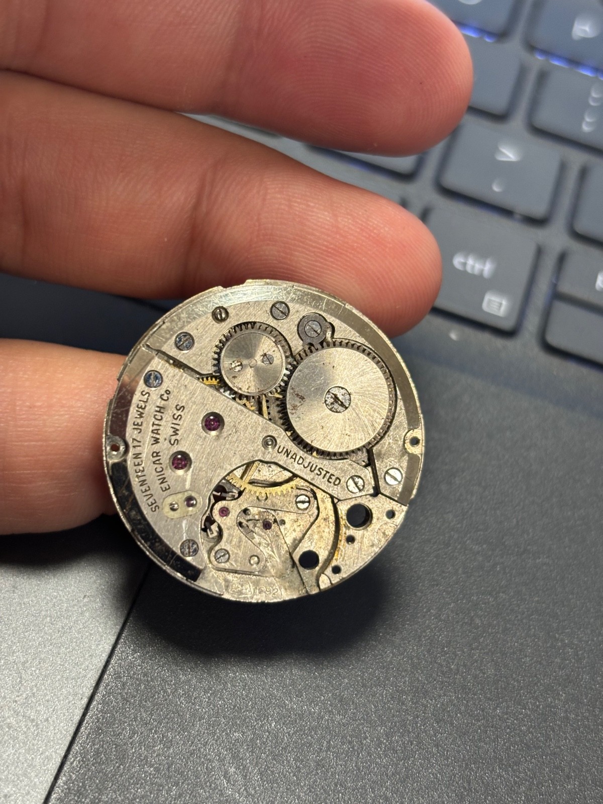 ENICAR AR 1292 17 Jewels Movement for parts or restore