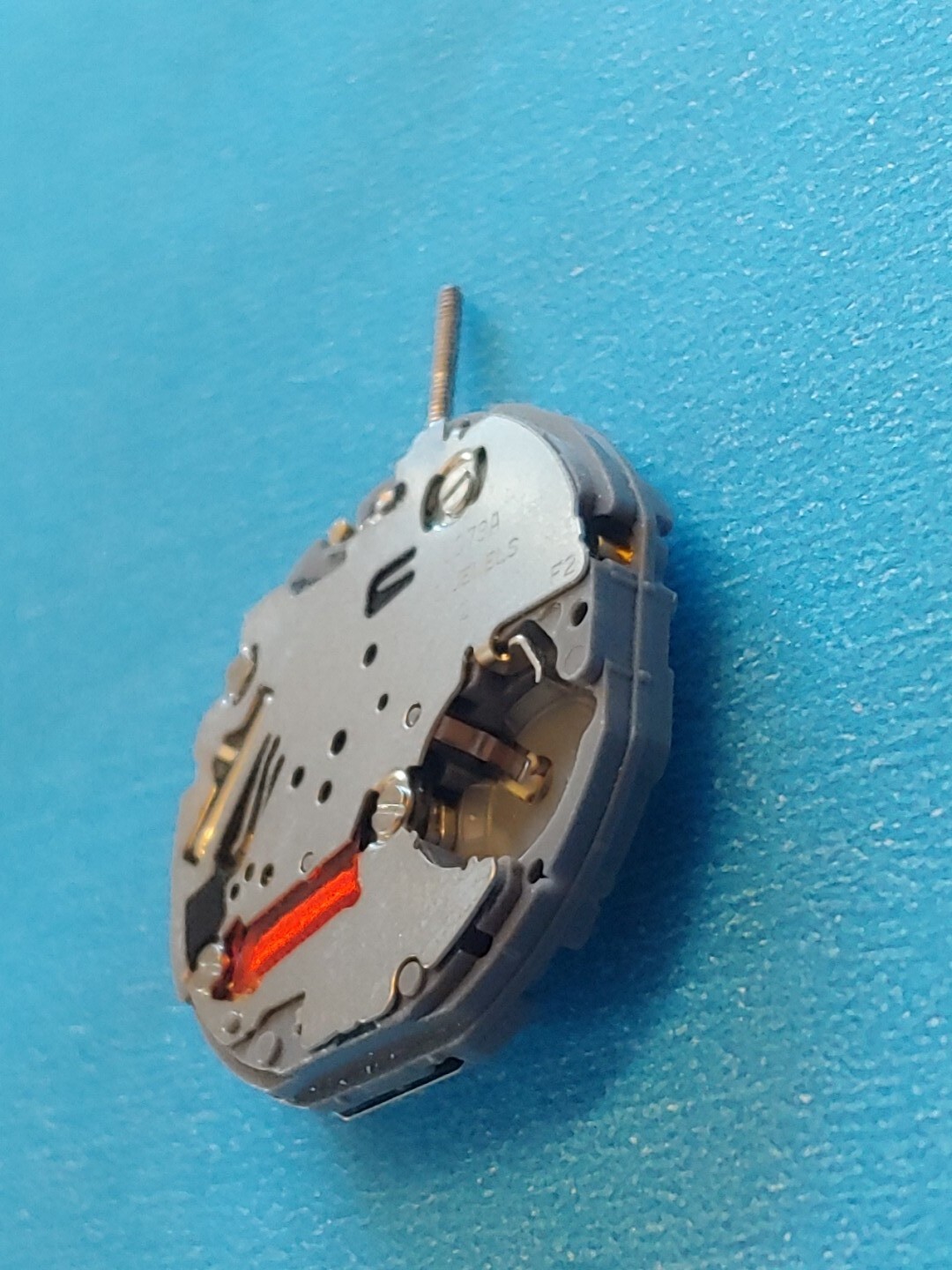 Seiko VD79A Movement. Set & Runs, Coil Good. 3 Oclock Pinion Broken For Parts.