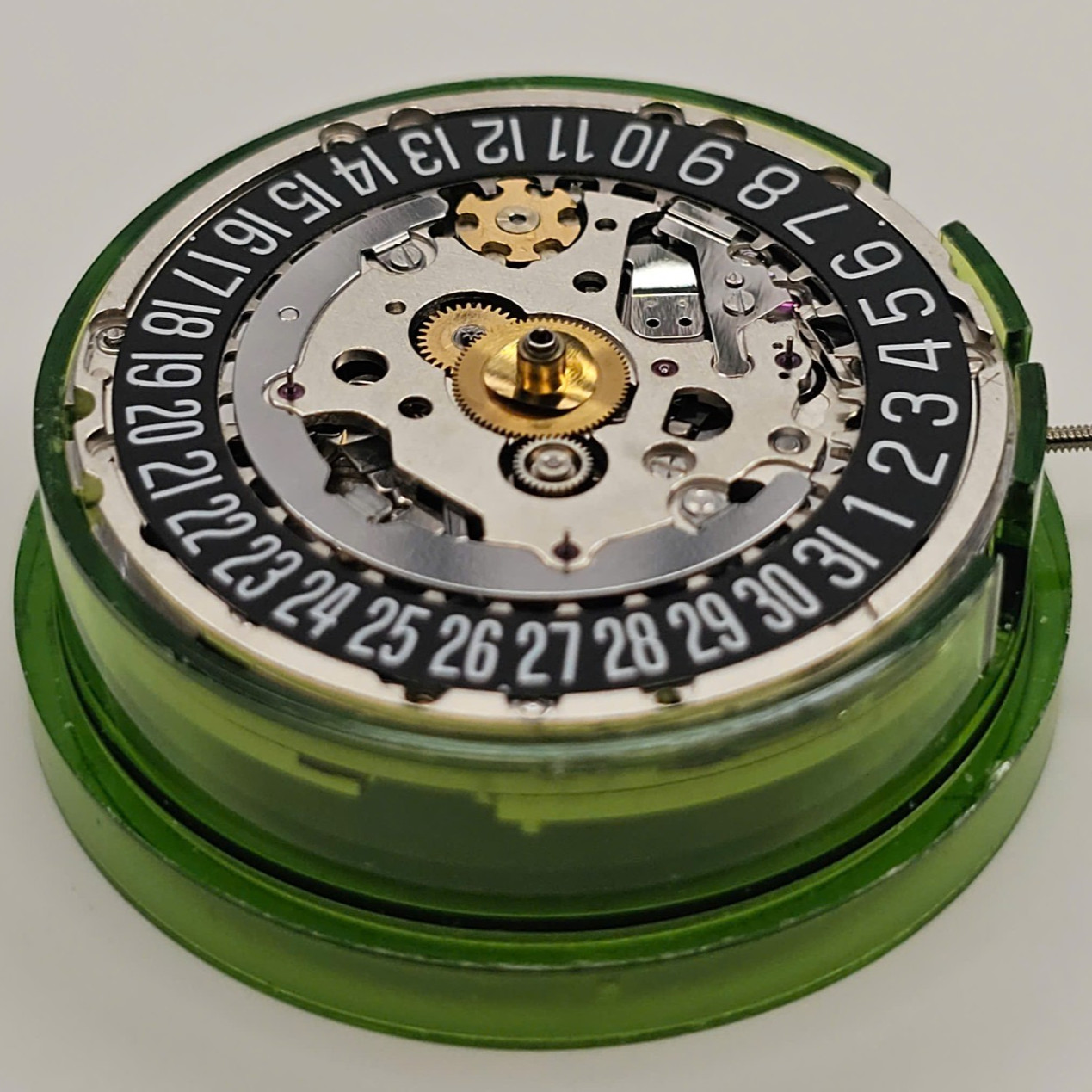 ETA2894 -2 Movement | TAG Heuer Caliber 17 Modular Chrono | Black Date 3-Subdial