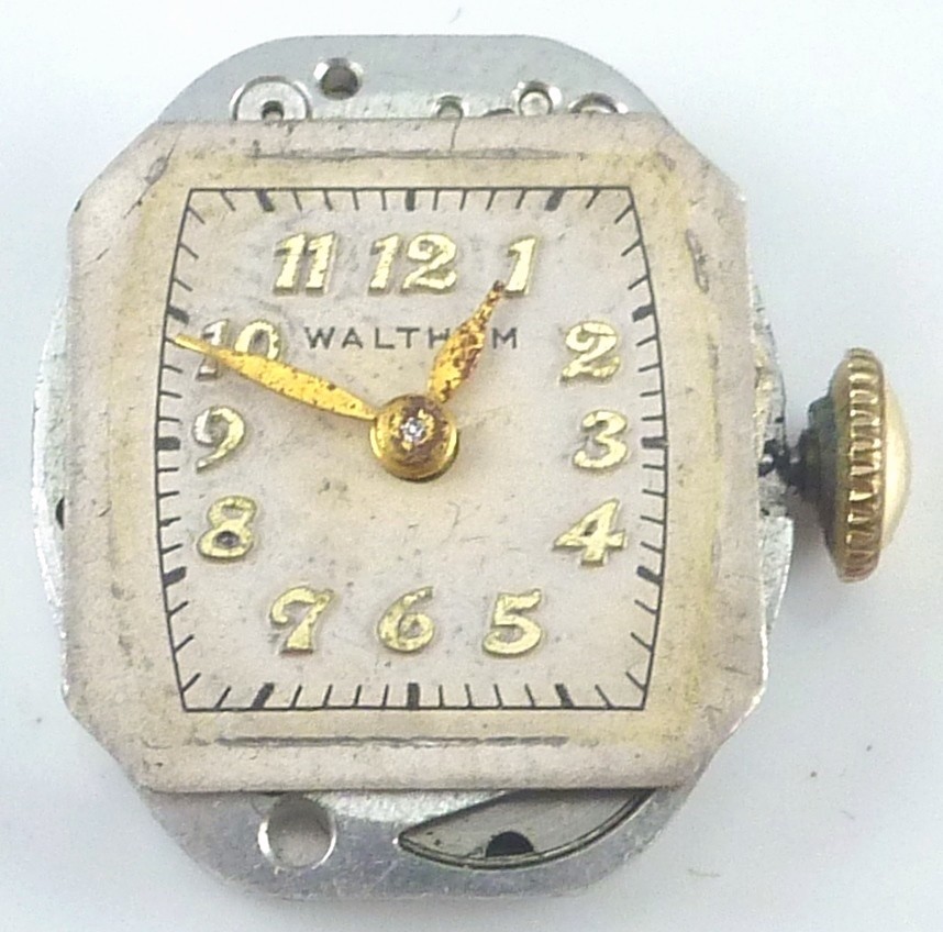 Vintage Waltham Wristwatch Movement – Grade 678 – Parts / Repair