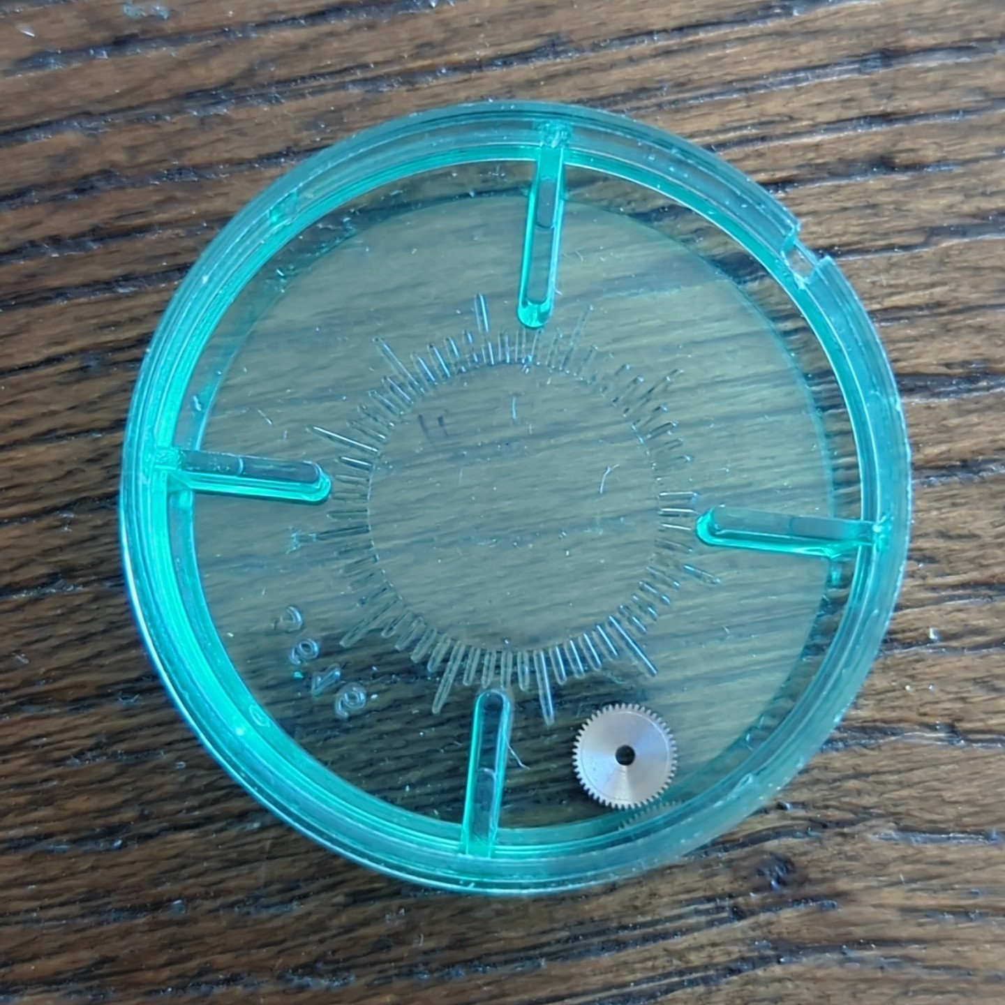 Girard Perregaux 735 609 Maurice Lacroix Quartz Watch Movement NOS (CM13)