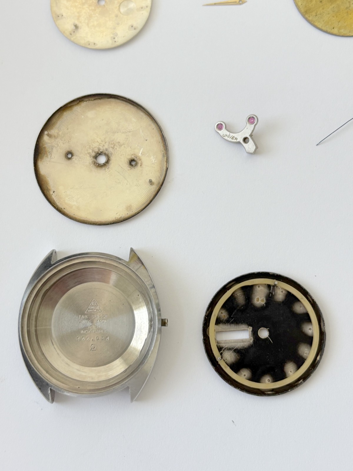 Dials hands Omega Valjoux cal 565 601 500 7733 22 752 chronograph watch