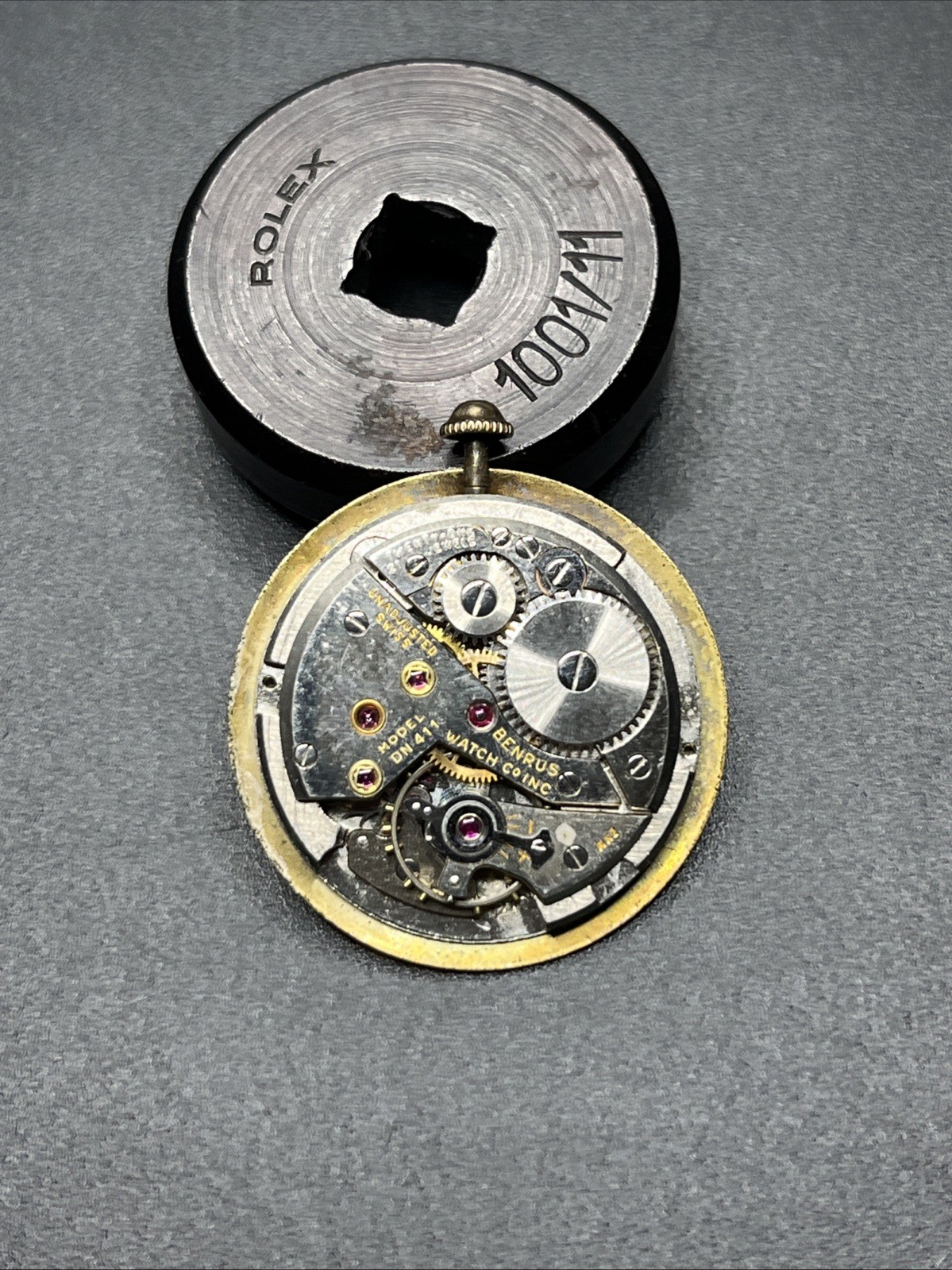 Benrus Cal. DN411 Movement (015)
