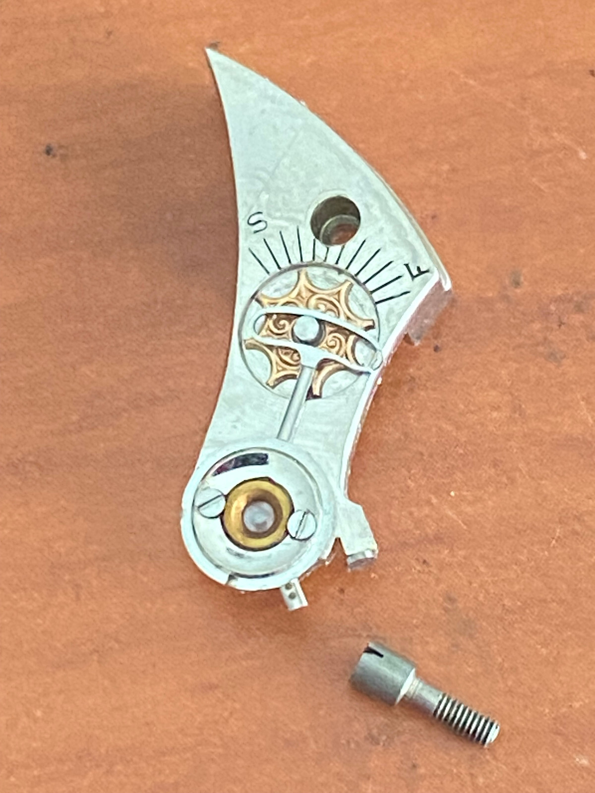 VINTAGE BALANCE BRIDGE FOR 16 SIZE WALTHAM CRESCENT ST. MODEL 1899, 21 JEWEL